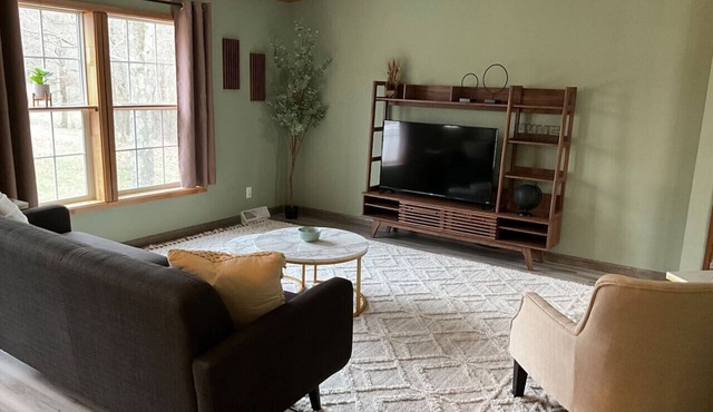 The Auburn Home - LPM