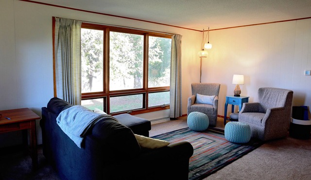The Fox Den Comfy Lower Unit