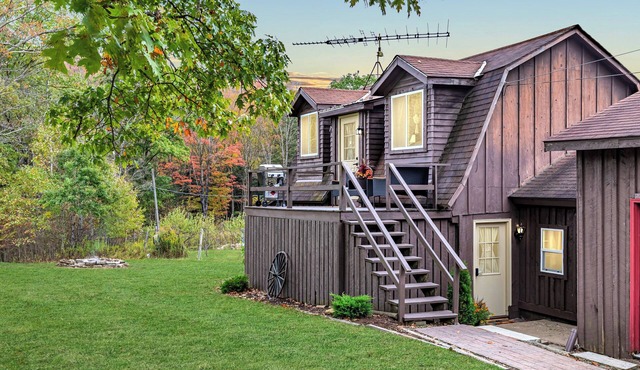 The Wellspring Guest House w/Stocked Fishing Pond