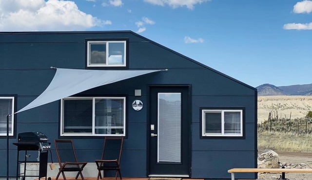 Tiny Home built on "Tiny House Nation" with one Queen bed in a loft and twin on main floor. Sleeps: 3 in Meeker