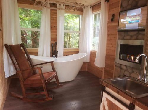 Treehouse Place at Deer Ridge Featured top 10 USA