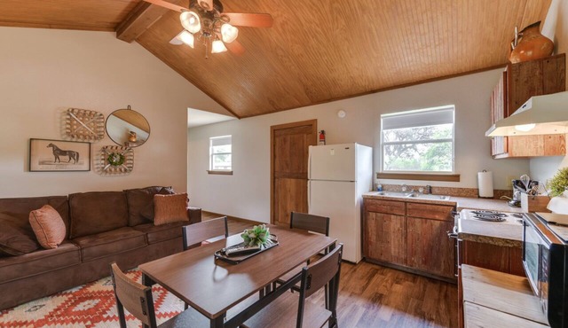 Utopia River Retreat is a secluded paradise nestled along the Sabinal River in the Texas Hill Country. in Utopia