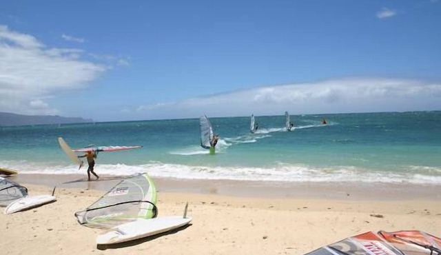 Vacation Starts Here! 2 Great Units, Outdoor Pool, Near Iao Valley State Park!