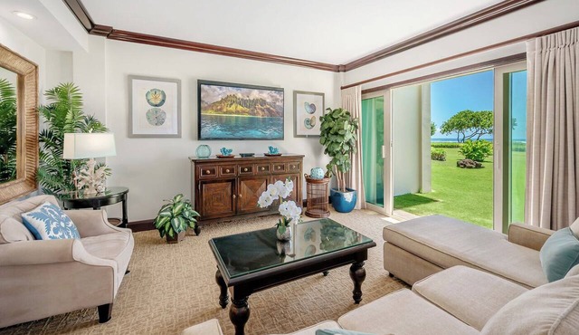 Waipouli Beach Resort G101 Oceanfront 2 BD 3 BA