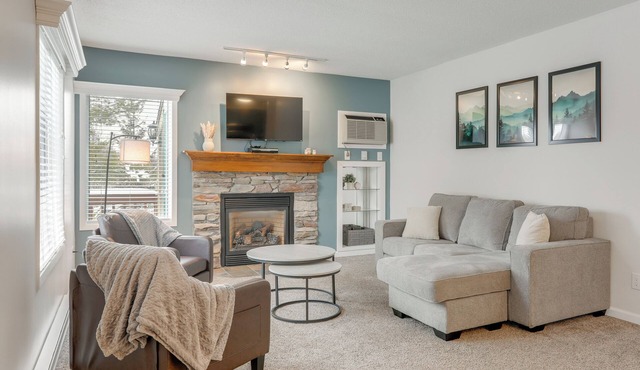 Walk to Golf Course! Clymer Summer Escape w/Deck