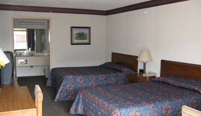 Walking Horse Lodge Lewisburg