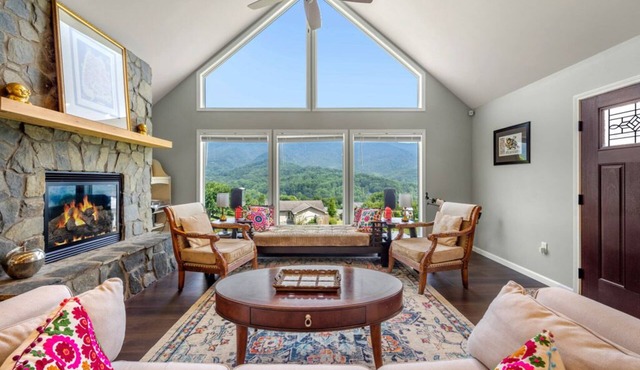 Wish You Were Here | Perfect Mountain Retreat Near Waynesville | Pet Friendly and Long-range Views
