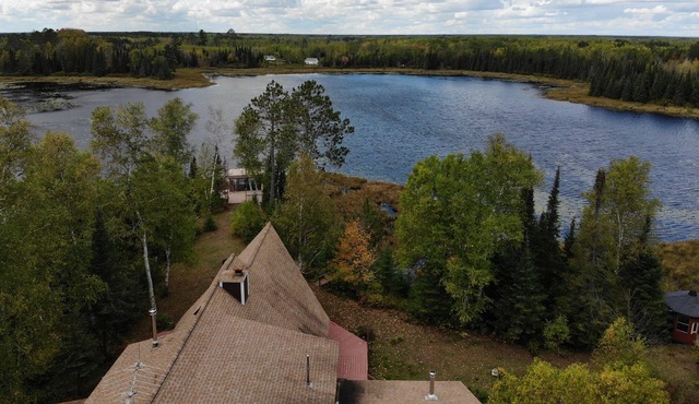 Your own private 50 acre Wilderness Retreat on Golden Pond! Free night!