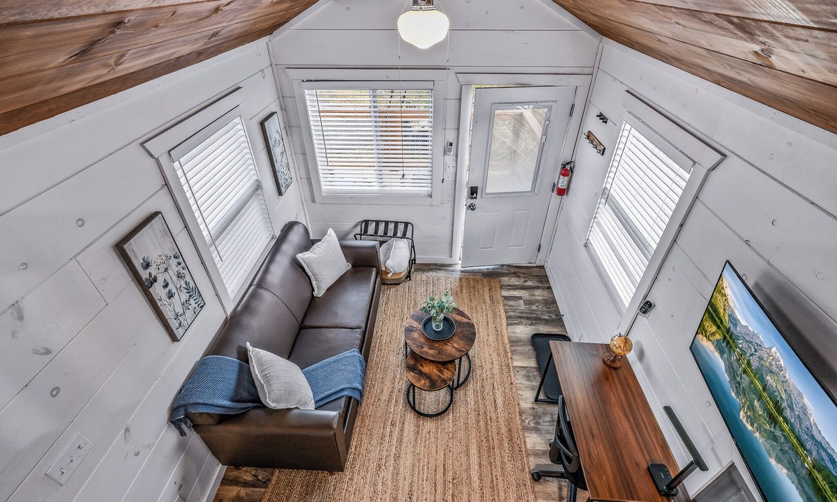 Sevierville Cottage | Tiny Home Village Near Dollywood