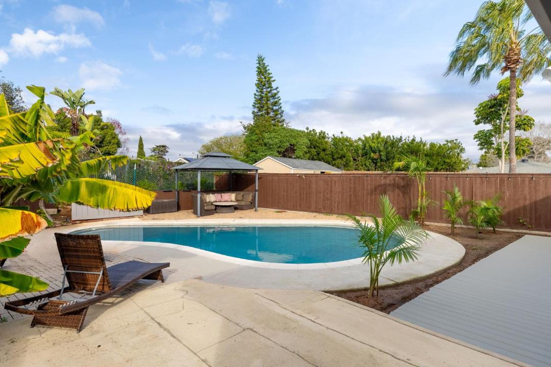 North Clairemont House | San Diego Private Pool Oasis Modern 3BR 2BA