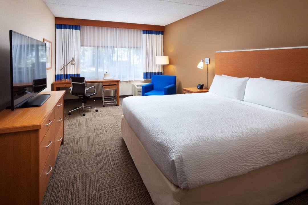 Kearny Mesa Hotel | Four Points by Sheraton San Diego
