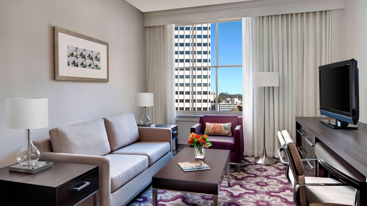 Photo of Livingroom in Civic Core