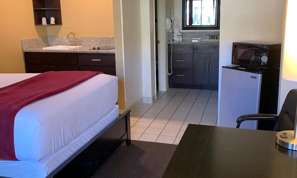 Photo of Bedroom in Clairemont