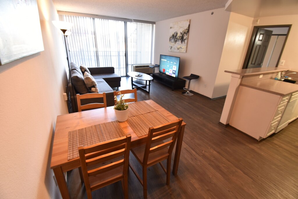 Photo of Livingroom in Civic Core