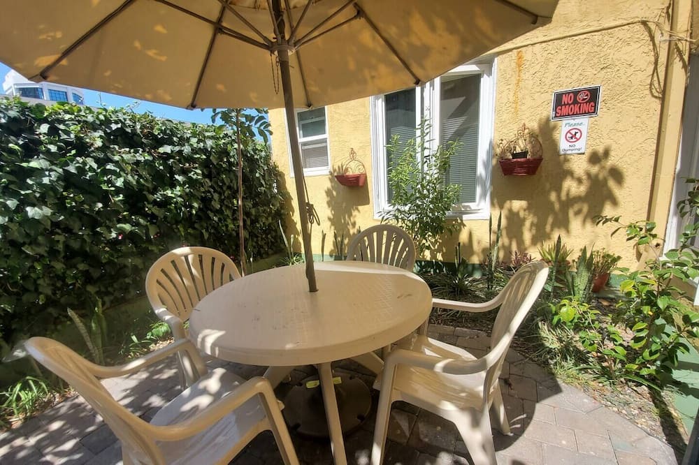 Photo of Patio Balcony in Civic Core