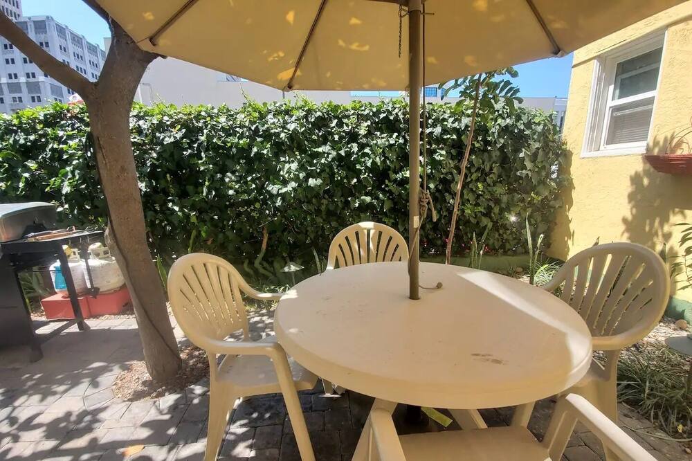 Photo of Patio Balcony in Civic Core