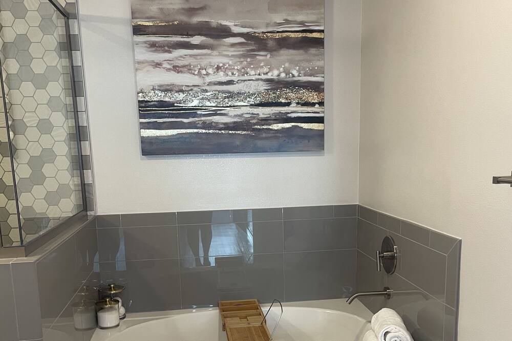 Photo of Bathroom in University City