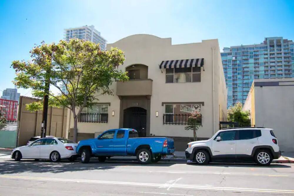 Photo of Outdoor in Civic Core