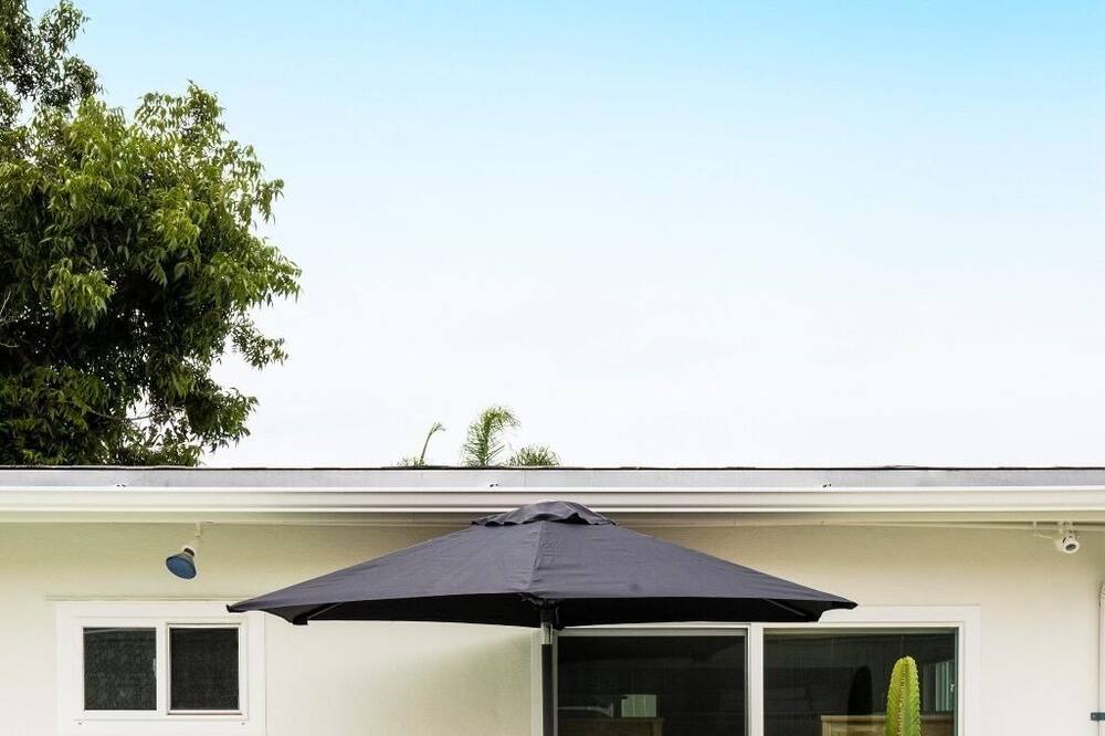 Photo of Outdoor in North Clairemont