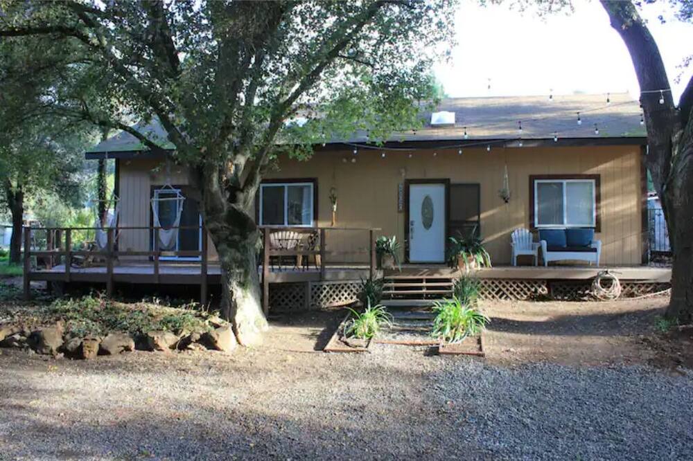 Photo of Outdoor in Vista