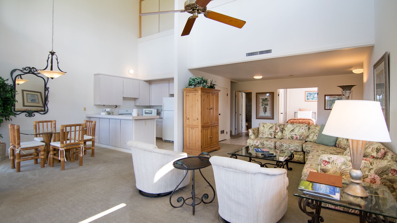 Photo of Livingroom in Napili