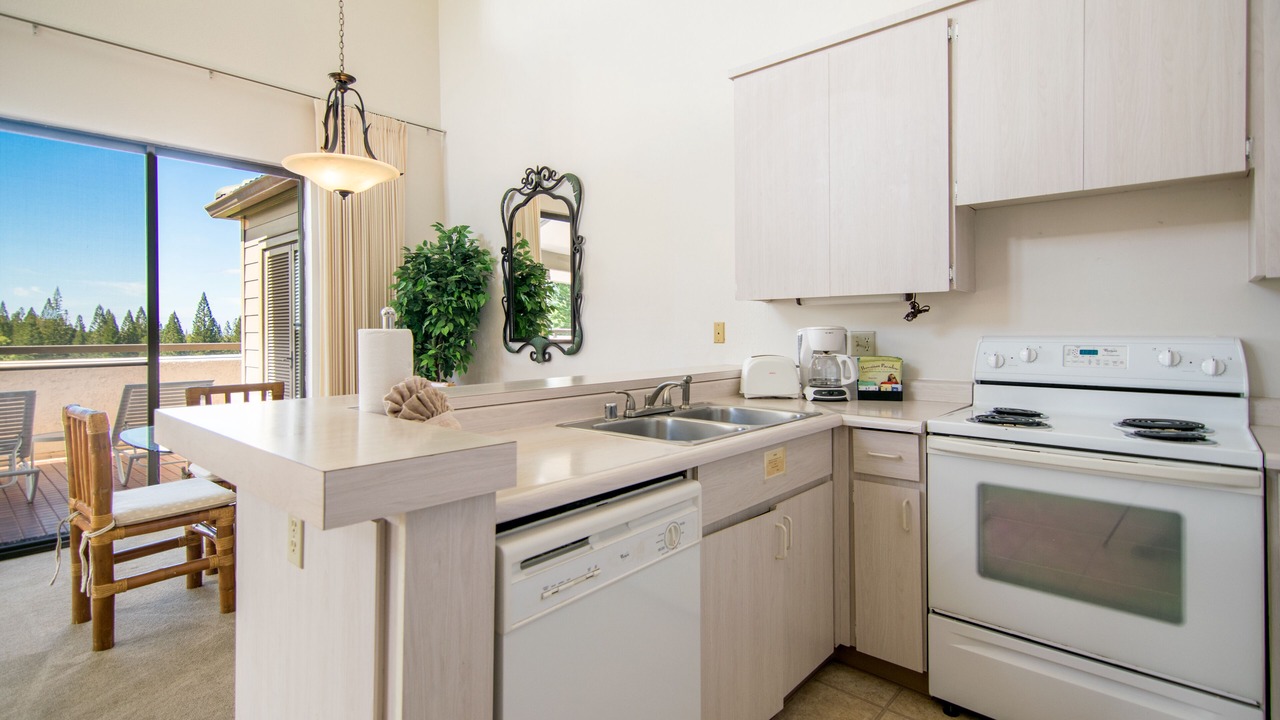 Photo of Kitchen in Napili