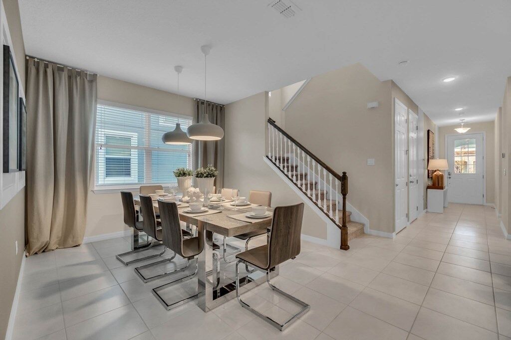 Photo of Bedroom in Bay Lake