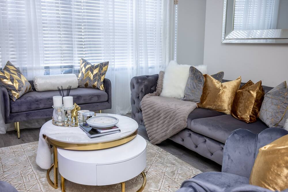 Photo of Livingroom in Mission Hills