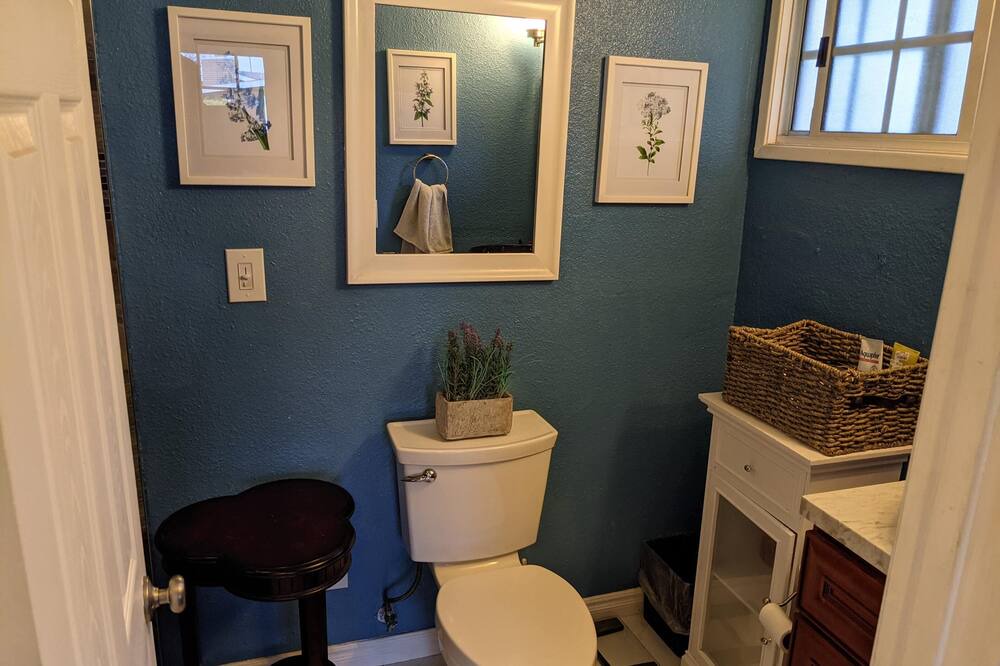 Photo of Bathroom in Clairemont Mesa West