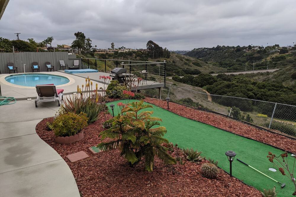 Photo of Outdoor in Clairemont Mesa West