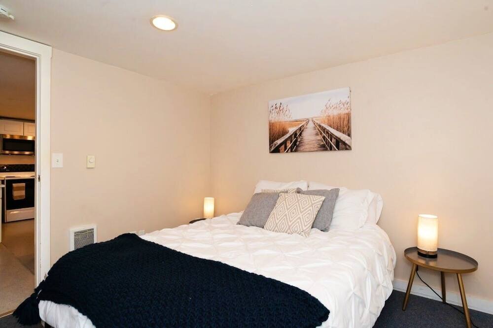 Photo of Bedroom in West Woodland