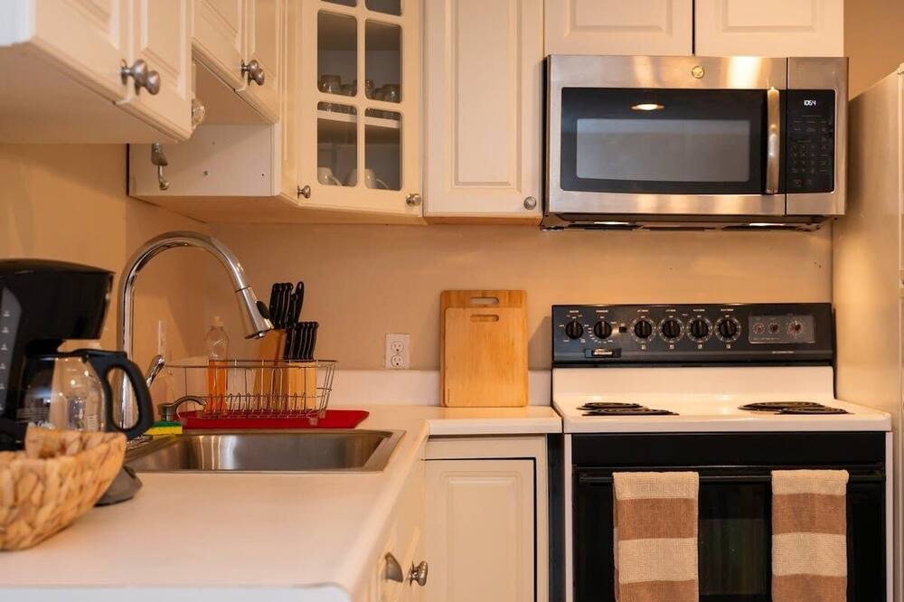 Photo of Kitchen in West Woodland