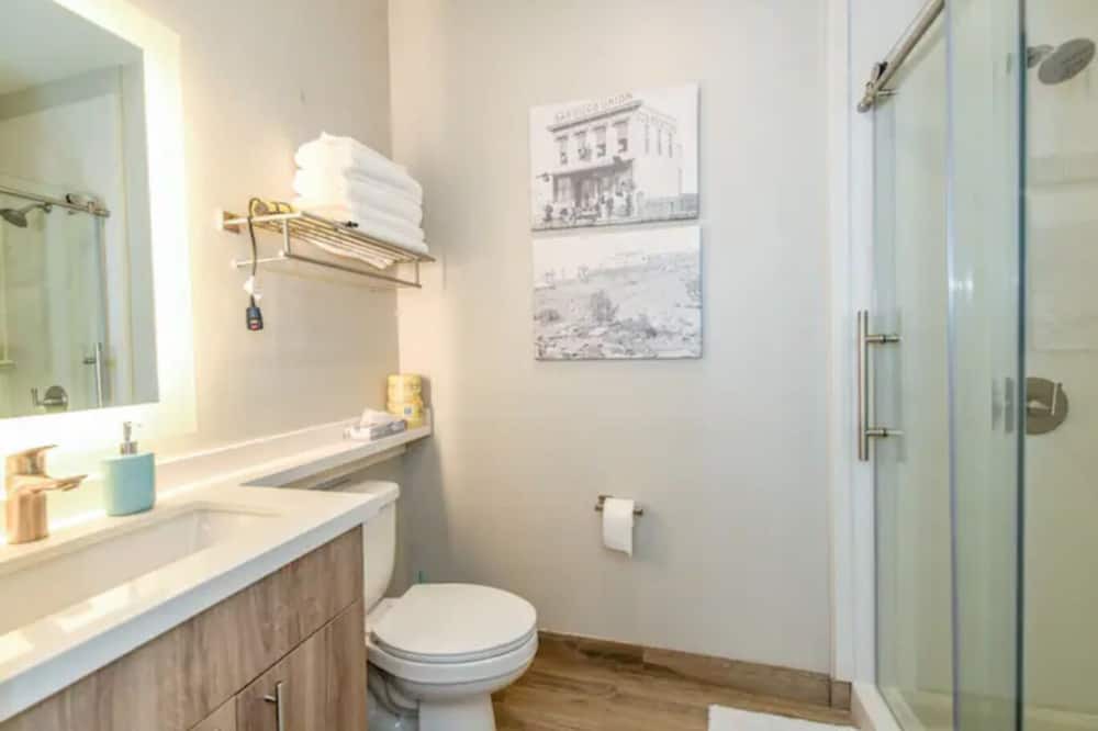 Photo of Bathroom in Old Town