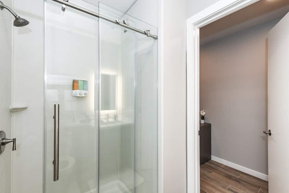 Photo of Bathroom in Mission Hills