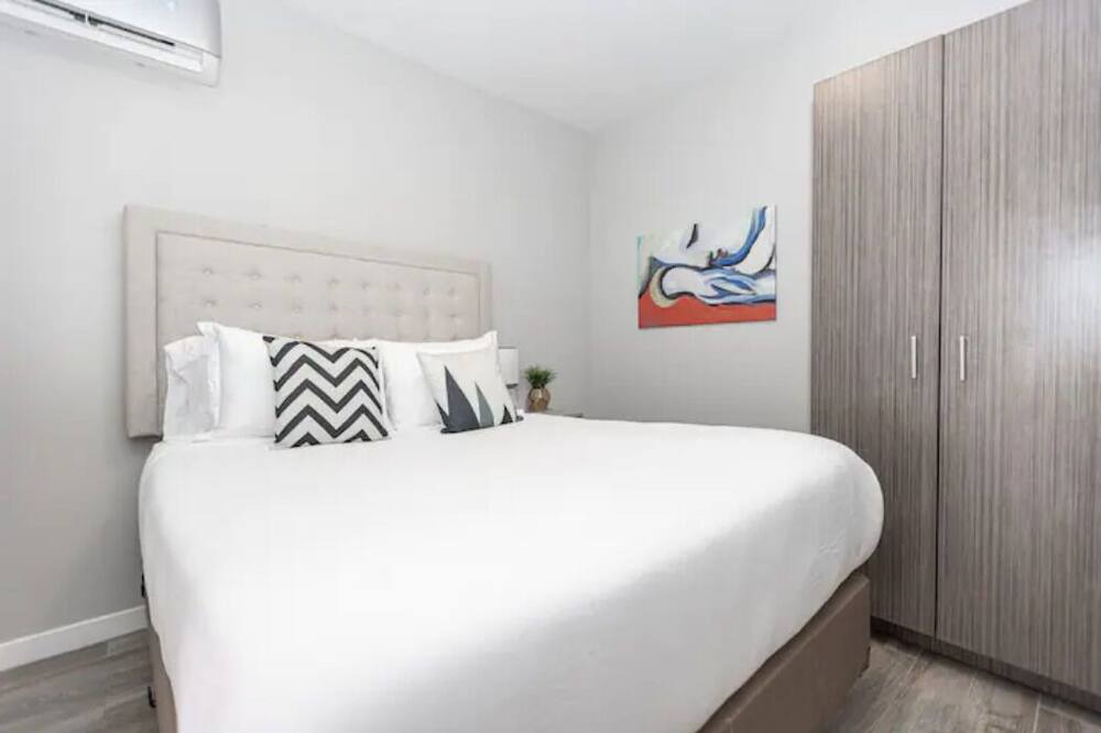 Photo of Bedroom in Mission Hills