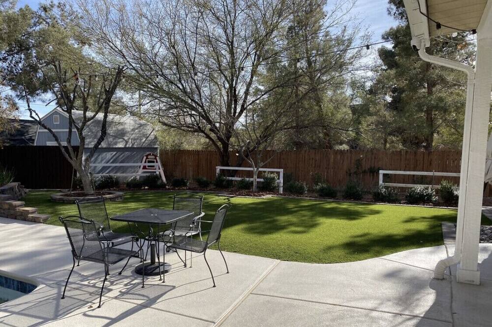 Photo of Patio Balcony in Blue Diamond