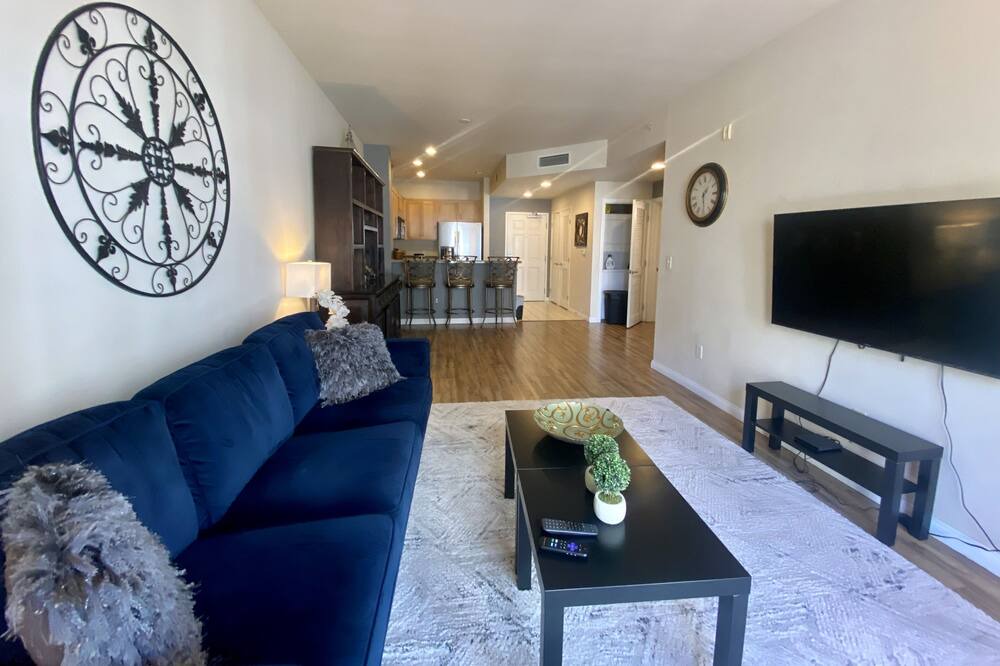 Photo of Livingroom in Pacific Terrace
