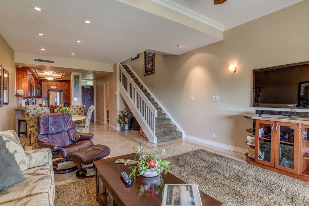 Photo of Livingroom in Kapalua