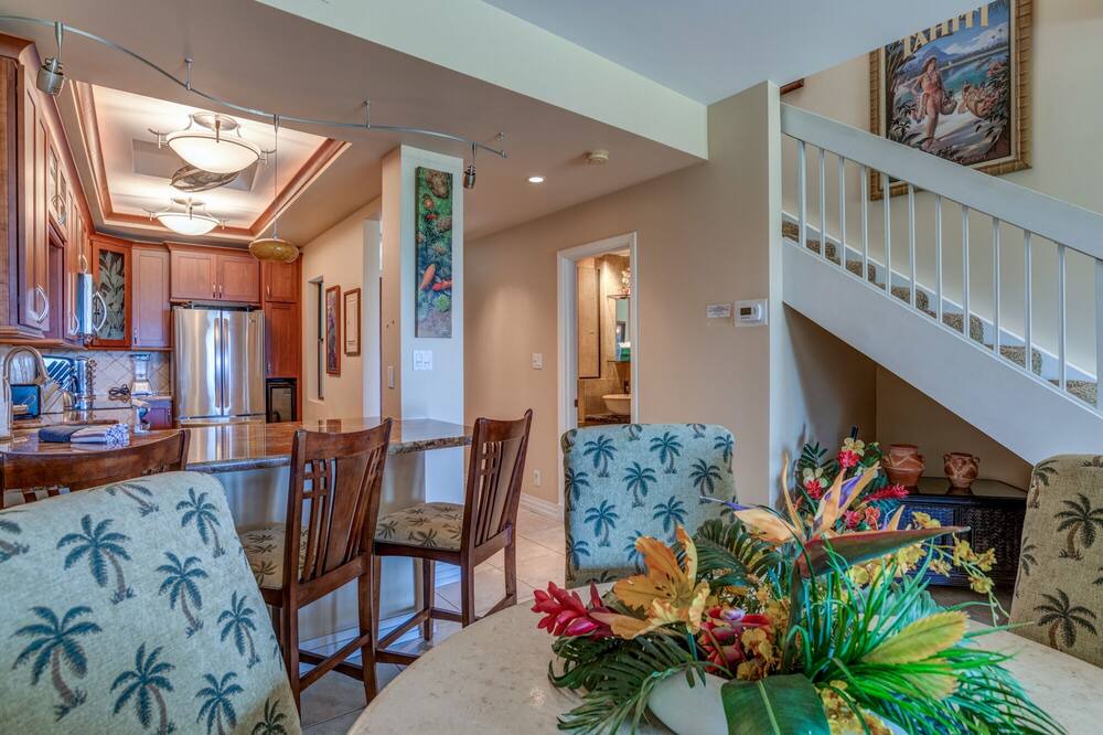 Photo of Livingroom in Kapalua