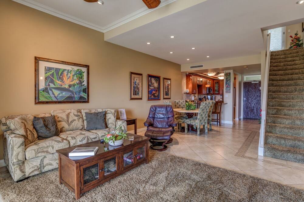 Photo of Livingroom in Kapalua