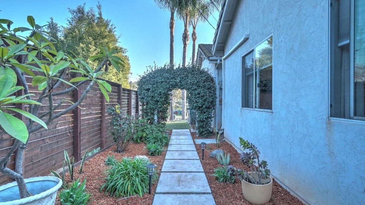 Photo of Outdoor in Spring Valley