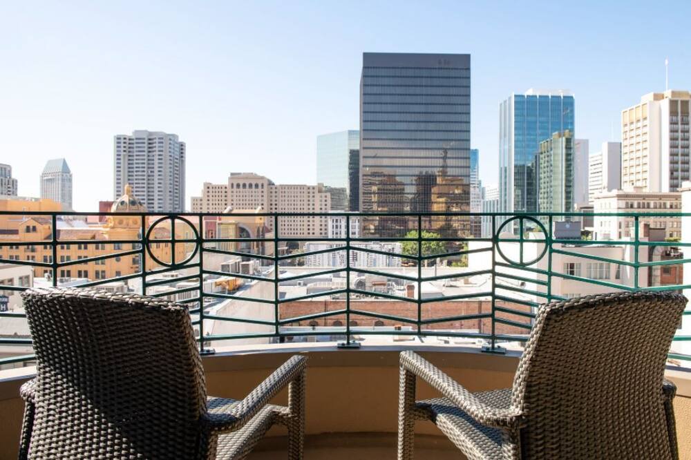 Photo of Patio Balcony in Civic Core