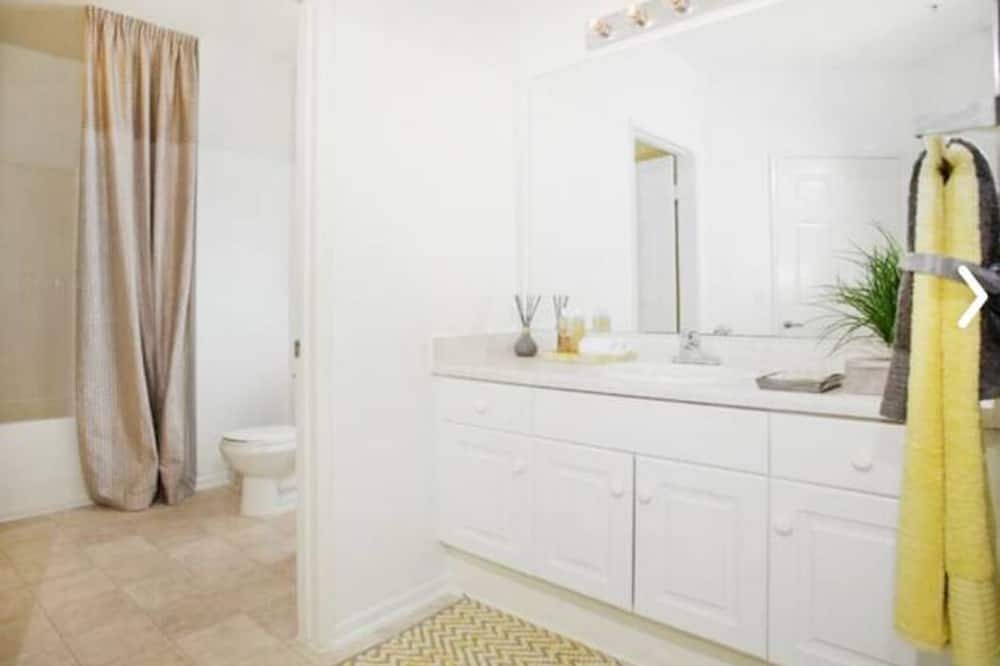 Photo of Bathroom in University City
