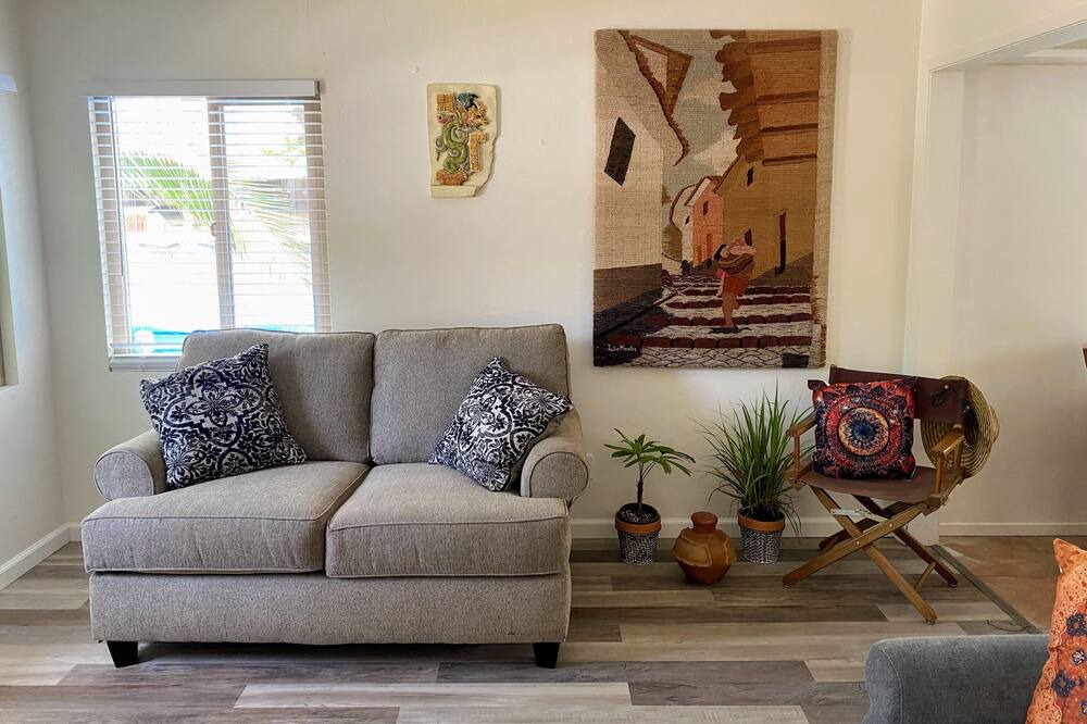 Photo of Livingroom in Old Town