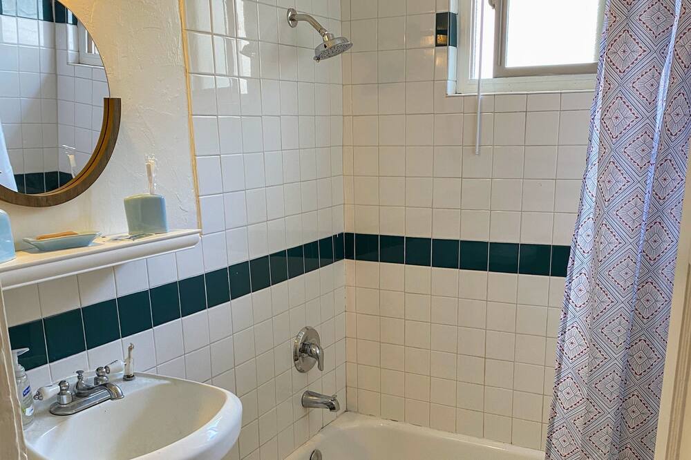 Photo of Bathroom in Old Town