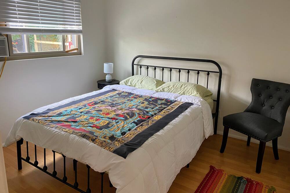 Photo of Bedroom in Old Town