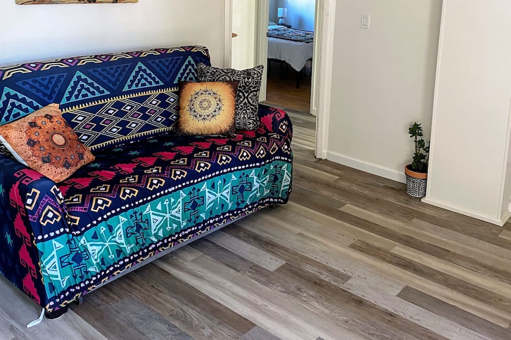 Photo of Livingroom in Old Town