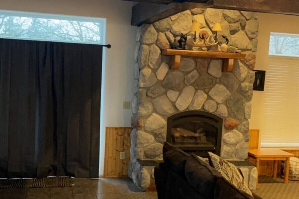 Photo of Bedroom in Squaw Lake