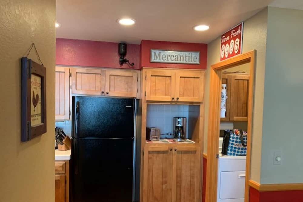 Photo of Kitchen in Pinetop
