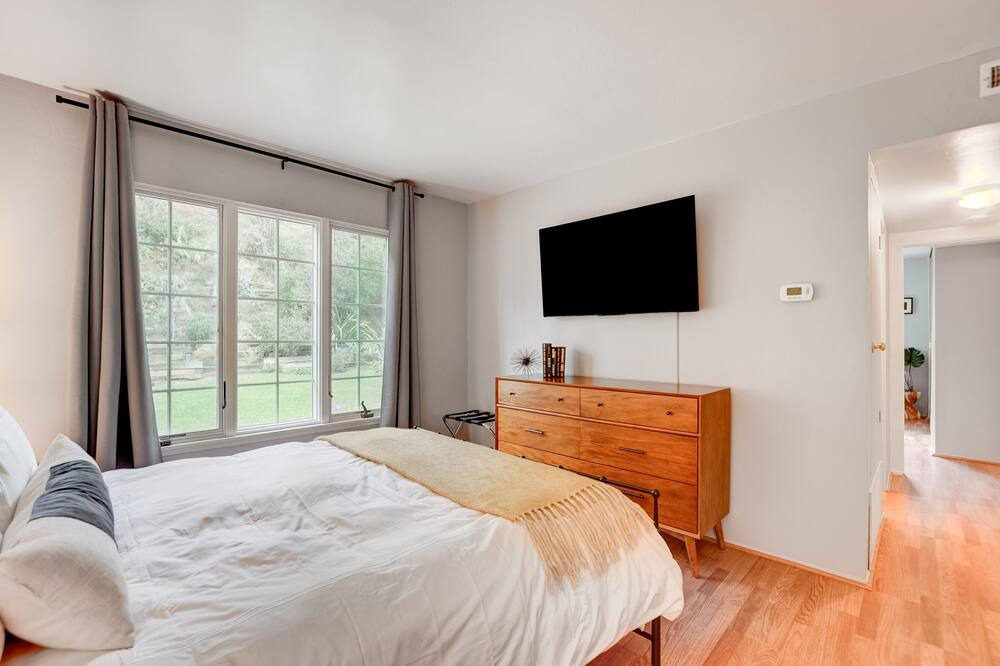 Photo of Bedroom in University City